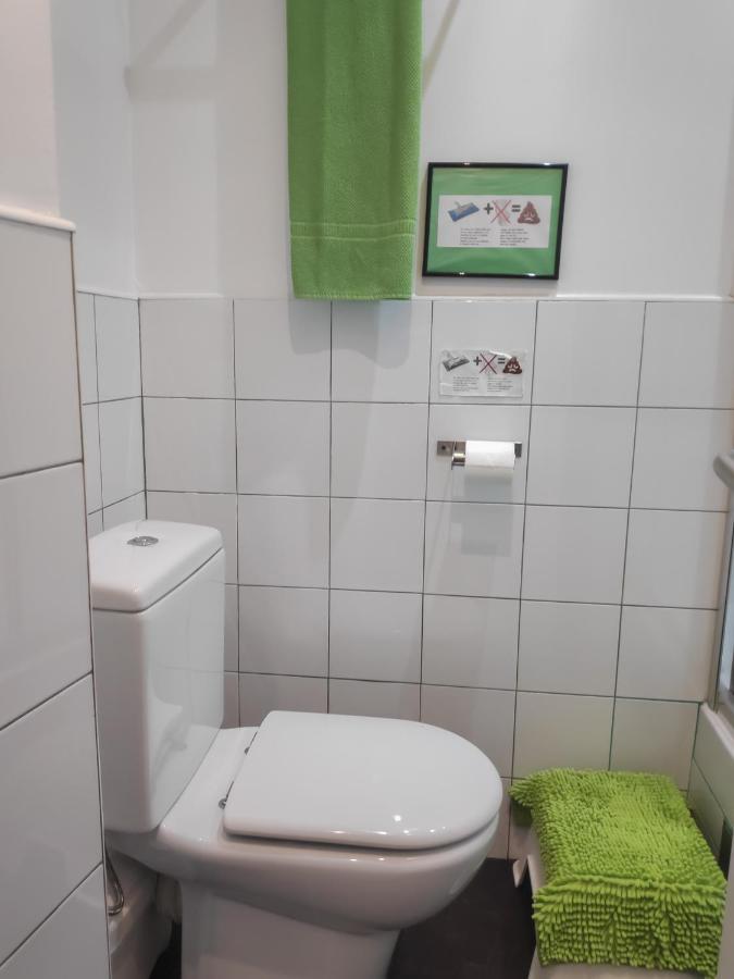מדריד Hostal Santa Ana Colors מראה חיצוני תמונה